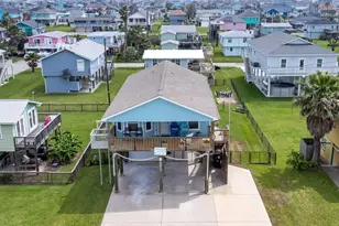 4211 Hardin Dr, Galveston, TX 77554 - Photo 1