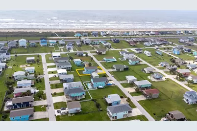 4211 Hardin Drive, Galveston, TX 77554 - Photo 6