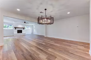 5914 Hewitt Dr, Houston, TX 77092 - Photo 8