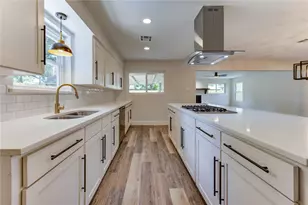 5914 Hewitt Dr, Houston, TX 77092 - Photo 16