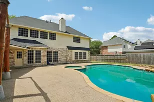 1207 Peregrine Dr, Friendswood, TX 77546 - Photo 24