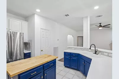 1207 Peregrine Drive, Friendswood, TX 77546 - Photo 10