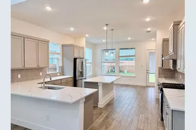 13211 Aspen Ridge Lane, Tomball, TX 77375 - Photo 2