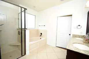 4402 Morning Cloud Ln, Sugar Land, TX 77479 - Photo 16