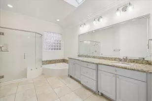 1523 Orchard Park Dr, Houston, TX 77077 - Photo 18