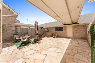 2411 Clippers Square, Houston, TX 77058 - Photo 24