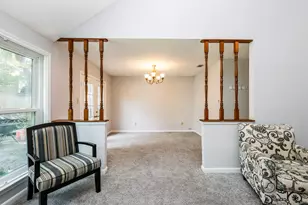 11210 Crayford Ct, Houston, TX 77065 - Photo 4