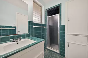 4749 Redstart St, Houston, TX 77035 - Photo 24