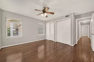 4749 Redstart St, Houston, TX 77035 - Photo 22