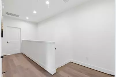 7704 Earl Rudder Way, Houston, TX 77055 - Photo 28