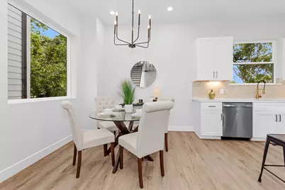 806 Schweikhardt St, Houston, TX 77020 - Photo 20
