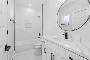 806 Schweikhardt St, Houston, TX 77020 - Photo 8