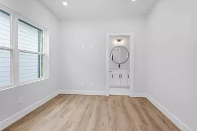 806 Schweikhardt St, Houston, TX 77020 - Photo 34