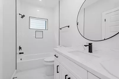 806 Schweikhardt St, Houston, TX 77020 - Photo 36