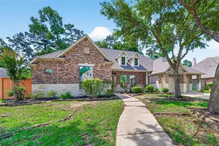 2310 Spring Lake Park Ln, Spring, TX 77386 - Photo 2