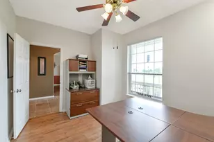 29218 Hay Meadow Ct, Waller, TX 77484 - Photo 10