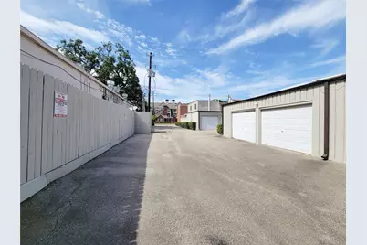 2243 W Alabama Street #B, Houston, TX 77098 - Photo 40