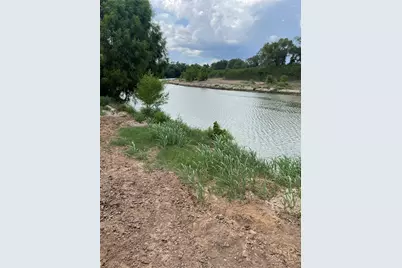 1106 County Road 180, Nada, TX 77460 - Photo 32