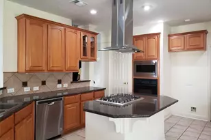 5319 Ashley Way Ct Ct, Sugar Land, TX 77479 - Photo 10