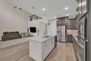 2030 Woodland Pine Ct, Conroe, TX 77384 - Photo 12