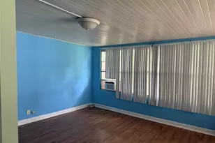 9610 Westview Dr, Houston, TX 77055 - Photo 16