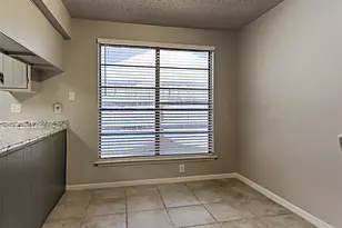 23926 Spring Day Ln, Spring, TX 77373 - Photo 6