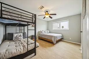 115 Bamaku Bend, Tiki Island, TX 77554 - Photo 26