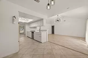 5523 Kuldell Dr, Houston, TX 77096 - Photo 14