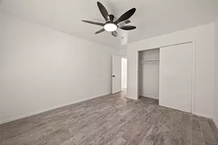 5523 Kuldell Dr, Houston, TX 77096 - Photo 34