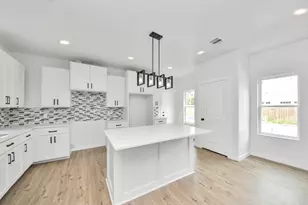 953 Ringold St, Houston, TX 77088 - Photo 24