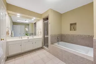 2118 Nantucket Dr, Houston, TX 77057 - Photo 18