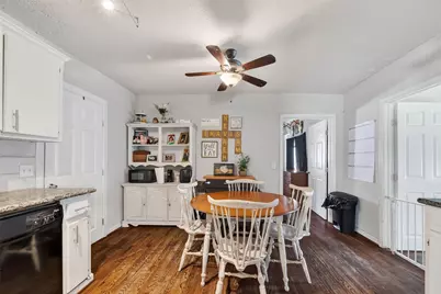 115 S Holmes Street, La Porte, TX 77571 - Photo 12