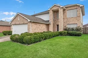 12123 Ravens Nest Ln, Houston, TX 77089 - Photo 2