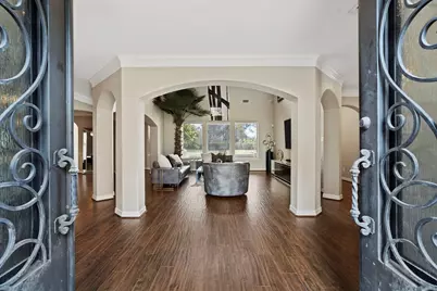 4502 Creek Point Lane, Missouri City, TX 77459 - Photo 10