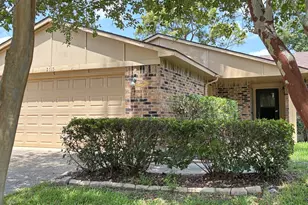 2715 Kingfisher Dr, Humble, TX 77396 - Photo 4