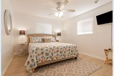 16622 John Silver Road, Galveston, TX 77554 - Photo 10