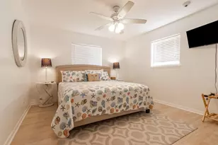 16622 John Silver Rd, Galveston, TX 77554 - Photo 10