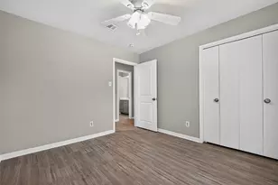 822 Shadwell Dr, Houston, TX 77062 - Photo 26