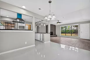 822 Shadwell Dr, Houston, TX 77062 - Photo 12