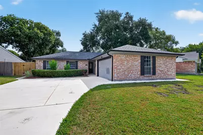 822 Shadwell Drive, Houston, TX 77062 - Photo 1