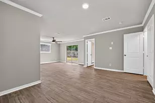 822 Shadwell Dr, Houston, TX 77062 - Photo 32