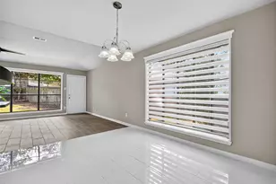822 Shadwell Dr, Houston, TX 77062 - Photo 10