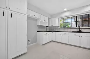 822 Shadwell Dr, Houston, TX 77062 - Photo 22