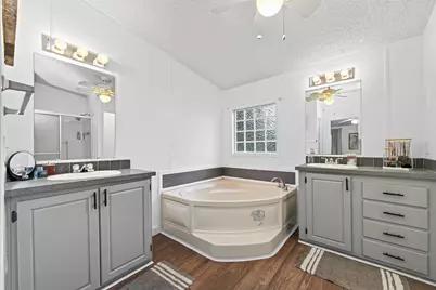 16480 Brittany Way, Conroe, TX 77306 - Photo 10
