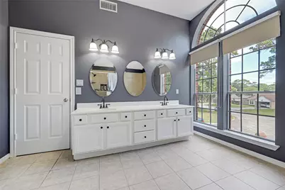 7107 Seminole Street, Baytown, TX 77521 - Photo 22