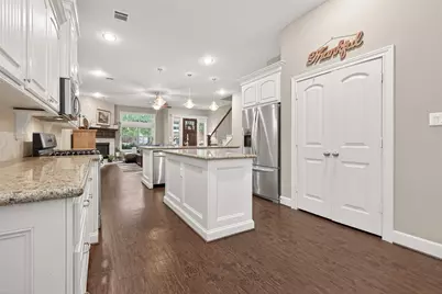 112 Timberside Drive Drive, Conroe, TX 77304 - Photo 12