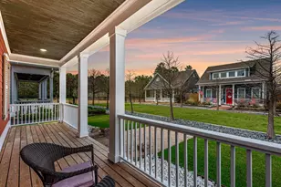 55 Red Harper Dr, Spring, TX 77389 - Photo 2