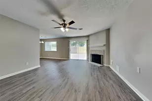 29122 Waltham St, Spring, TX 77386 - Photo 2