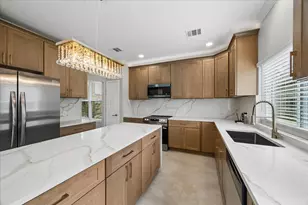 1306 Hunter Wood Dr, League City, TX 77573 - Photo 10