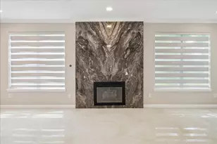 1306 Hunter Wood Dr, League City, TX 77573 - Photo 22